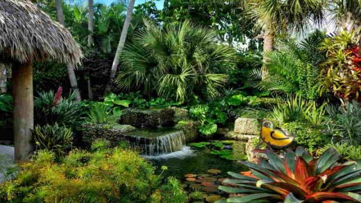 5 Ways To Turn Your Landscape Design Into A Tropical Paradise